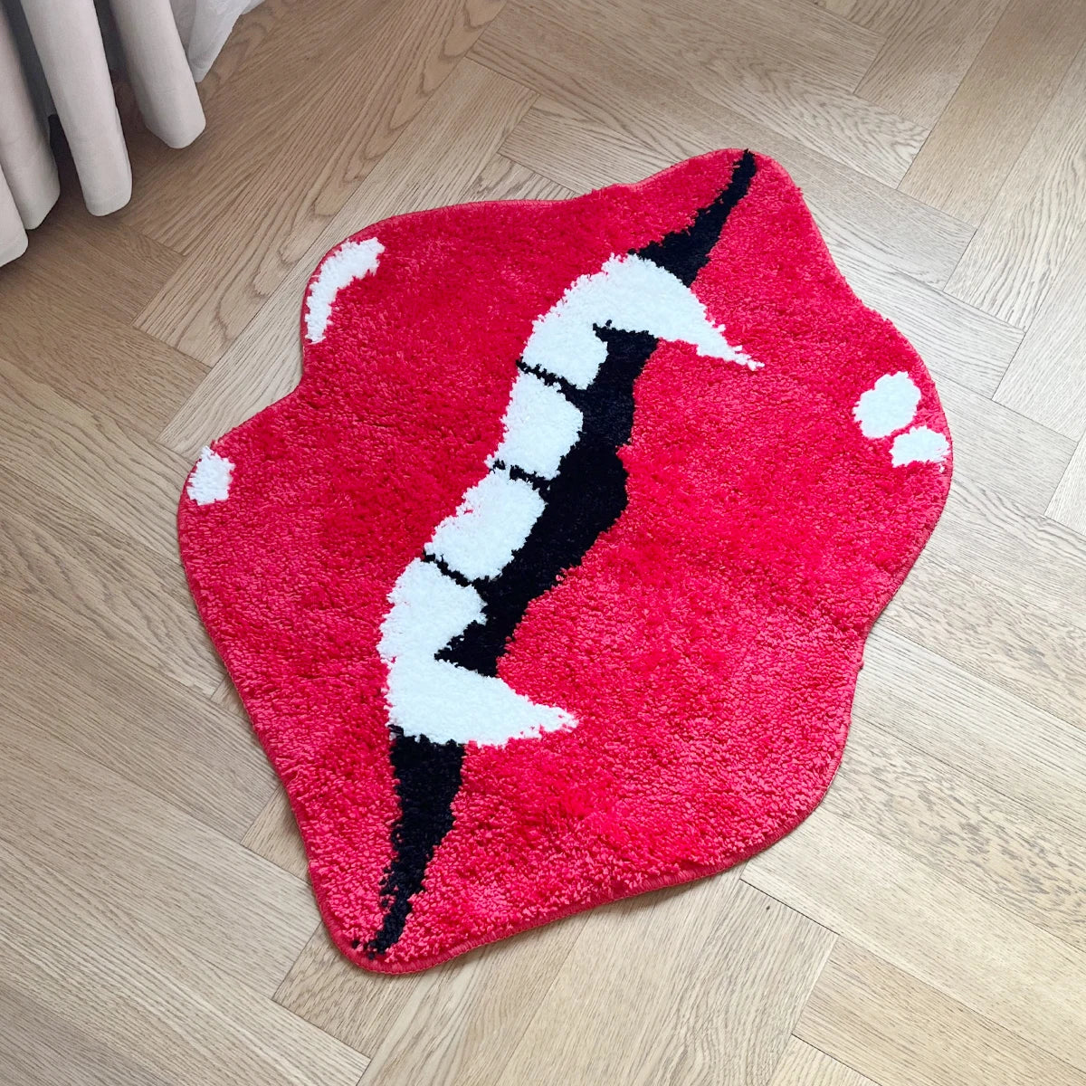 Red Lip Tufted Rug